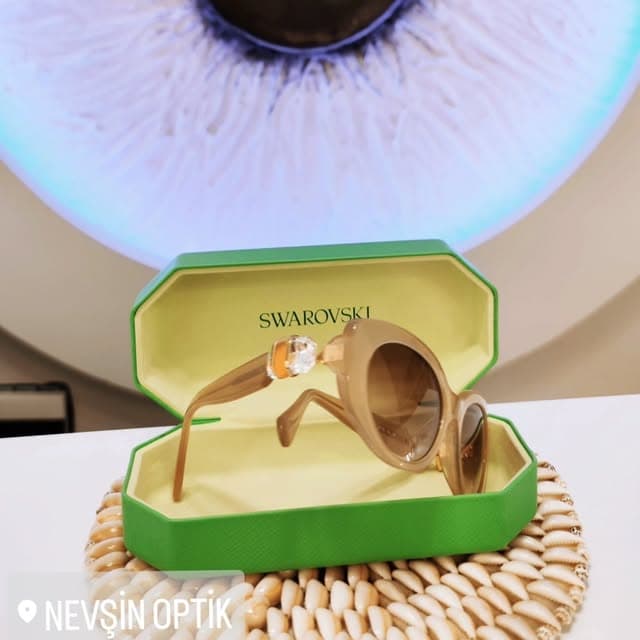 Swarovski koleksiyon paylaşımı